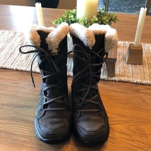 Women’s Columbia Winter Boots